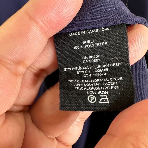 Theory Blouse Womens Size Large Sunaya Crepe Shirt Button Front Relaxed Fit - Picture 9 of 11